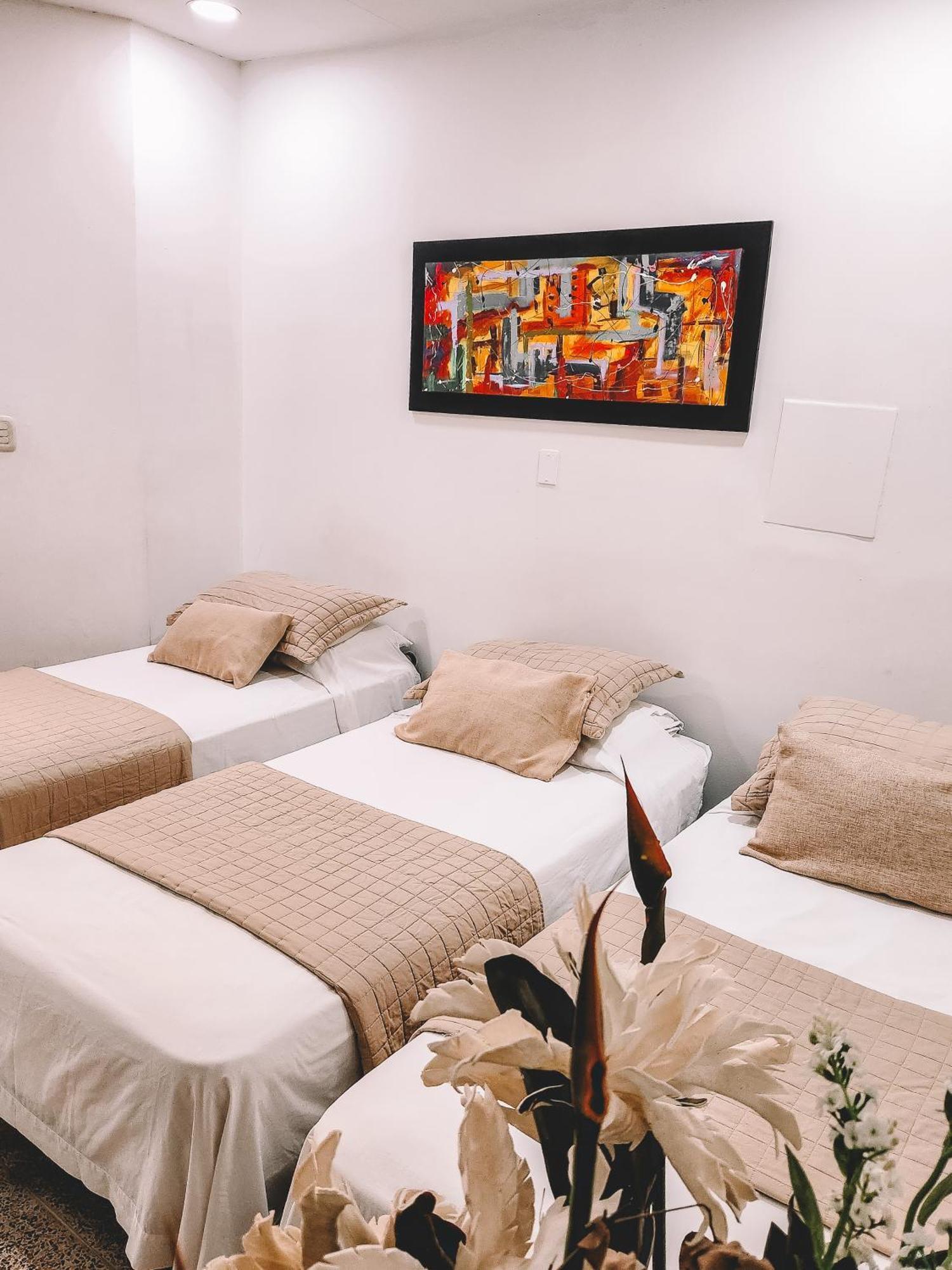 Hotel Radoa El Banco  Екстериор снимка