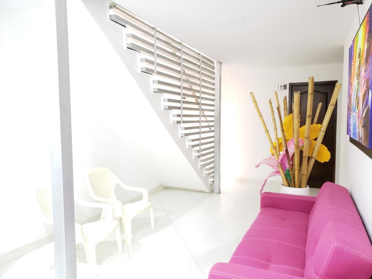 Hotel Radoa El Banco  Екстериор снимка