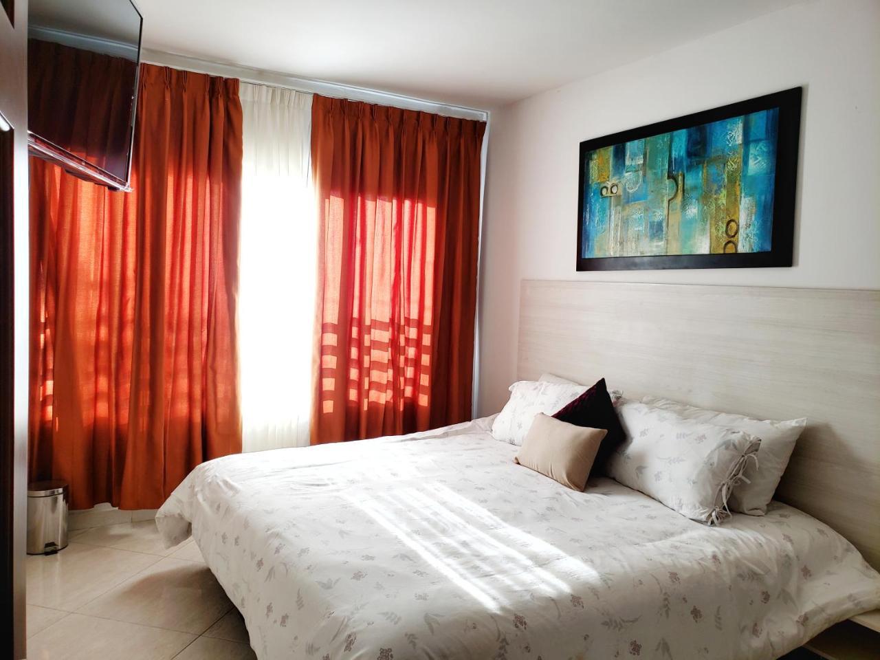 Hotel Radoa El Banco  Екстериор снимка